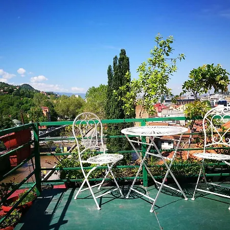 Emily סראייבו