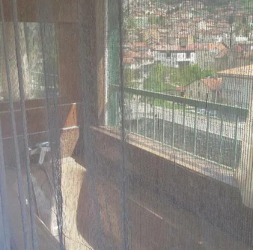 Emily * סראייבו